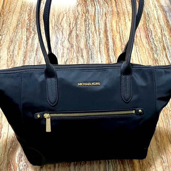 Michael Kors Handbags - Michael Kors Large Nylon Tote